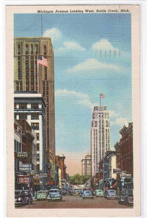 Michigan Avenue Battle Creek Michigan postcard