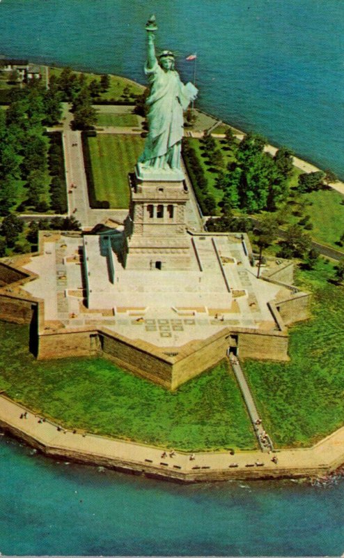 New York City Liberty Island Statue Of Liberty