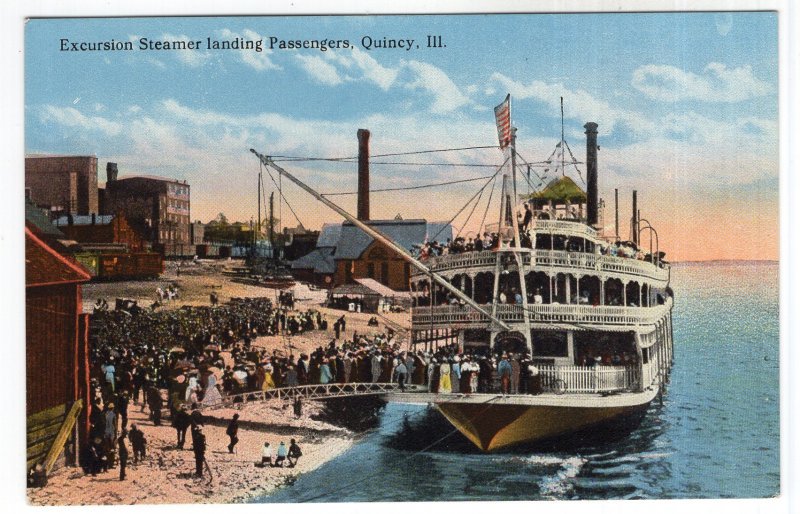 Quincy, Ill, Excursion Steamer landing Passengers