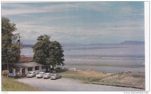 The Log Cabin Cafe, Qualicum Beach, British Columbia, Canada, 40-60s