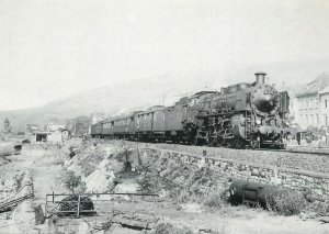 Postcard vintage train D 404 Krefeld-Nurnber route in Richtung Wiesbaden