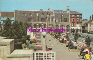Norfolk Postcard - Norwich Guildhall & Garden of Remembrance  HM207