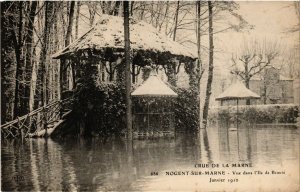 CPA Nogent sur Marne - Vue dans l'Ile (275380)