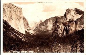 RPPC View from Wawona Road, Yosemite CA Vintage Postcard N43