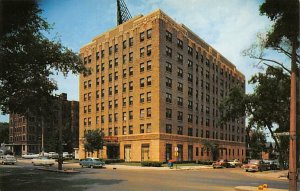 Hotel Ambassador - Milwaukee, Wisconsin WI
