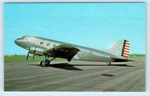 DOUGLAS C-39 MILITARY AIRPLANE  c1960s Curt Teich   Postcard