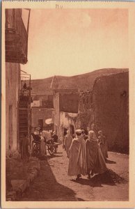 Algeria Bou-Saada En Descendant la Rue Coumes Vintage Postcard C166