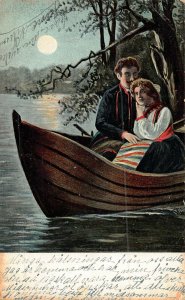SWEDEN~YOUNG COUPLE-ROMANCE IN BOAT BY MOONLIGHT-1900s POSTCARD