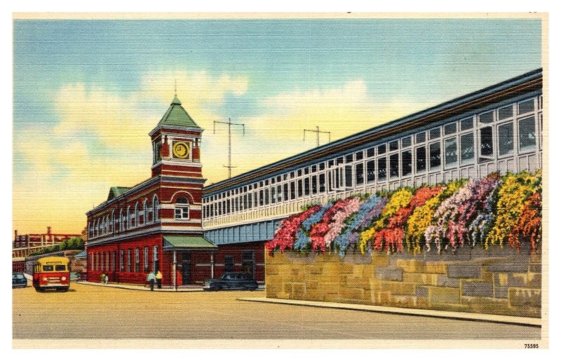 Postcard DE Wilmington - Penn R.R. Station South Bound Platform