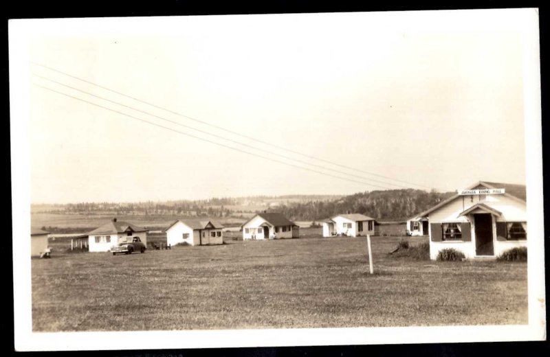 Canada Saskatchewan Avonlea with Cabins and Dining Hall old car - RPPC