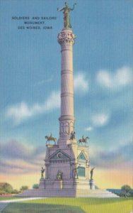 Iowa Des Moines Soldiers and Sailors Monument