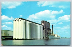 Duluth MN~Helsingfors Finland White Rose Freighter At Peavey Elevator~Vintage PC