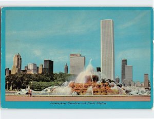 Postcard Buckingham Fountain and North Skyline, Chicago, Illinois