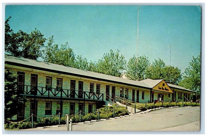 c1960 East Hill Motel Exterior View Seward Nebraska NE Vintage Antique Postcard 
