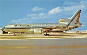 Airline Postcards    Eastern Airlines Lockheed L-1011  N317EA  c/n 1039  