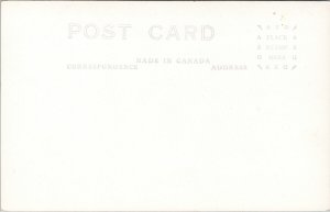 Roosevelt Cabins Saint-Zotique Quebec QC Unused RPPC Postcard F57