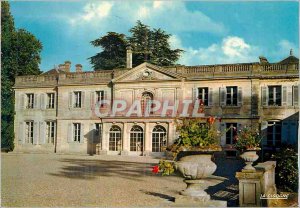 Modern Postcard The Castles of Gironde Chateau de la Dame Blanche