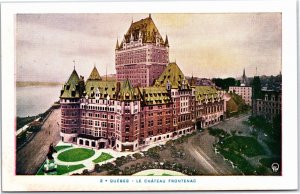 VINTAGE POSTCARD THE CHATEAU FRONTENAC HOTEL AT QUEBEC CITY CANADA c. 1925