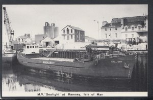 Isle of Man Postcard - Shipping - M.V. 'Sealight' at Ramsey  RS20287