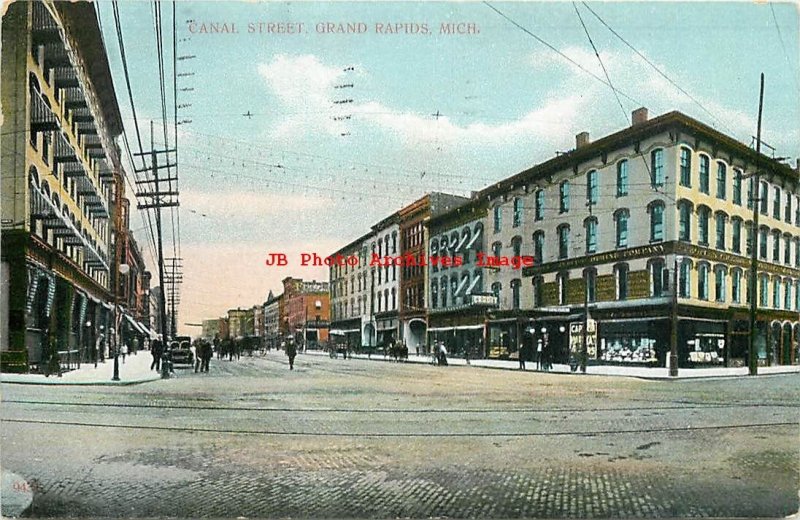 8 Postcards, Grand Rapids, Michigan, Various Street Scenes