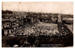 Toronto,  Sunnyside, largest heated pool in America