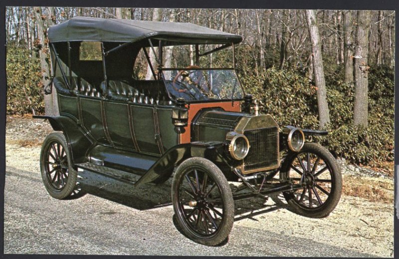 Classic Car Postcard 1913 FORD Model T Touring Car A Beautiful early T