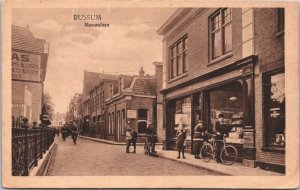 Netherlands Bussum Nassaulaan Vintage Postcard 09.45