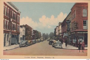 NAPANEE , Ontario , Canada , 1930s ; Dundas Street