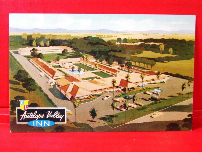 Postcard CA Lancaster Antelope Valley Inn