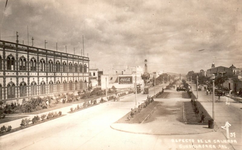 Vintage Postcard Photo Aspecto De La Calzada Guadalajara Jalisco Mexico RPPC 