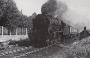 Royal Scot 46152 Train at Mancunian between Styal & Wilmsow Station Postcard