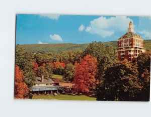 Postcard The Casino Lawn and Tower, The Homestead, Hot Springs, Virginia