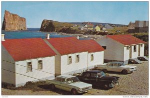 PERCE, Province of Quebec, Canada; The Three Sisters Cabins, Classic Cars, 40...