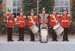 Military Postcard - The Corps of Drums, Cavalry Barracks, Hounslow  RR8385