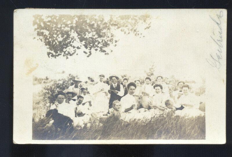 RPPC MADISON SOUTH DAKOTA SD FAMILY WOMEN VINTAGE REAL PHOTO POSTCARD