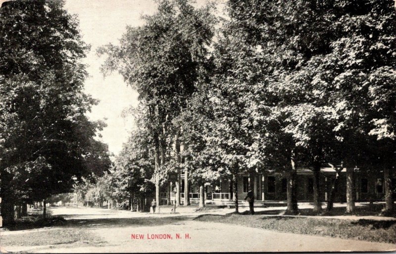 New Hampshire New London Street Scene