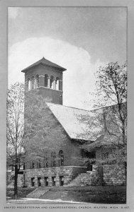 Milford, MI Michigan  UNITED PRESBYTERIAN & CONGREGATIONAL CHURCH   Postcard