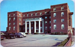 Postcard VA Virginia Beach - Gay Manor Hotel