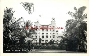 HI, Honolulu, Hawaii, RPPC, Royal Hawaiian Hotel, Exterior View, Palm Trees