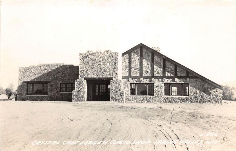 D34/ Spring Valley Wisconsin Wi Postcard RPPC c40s Crystal Cave Lodge Curio Shop