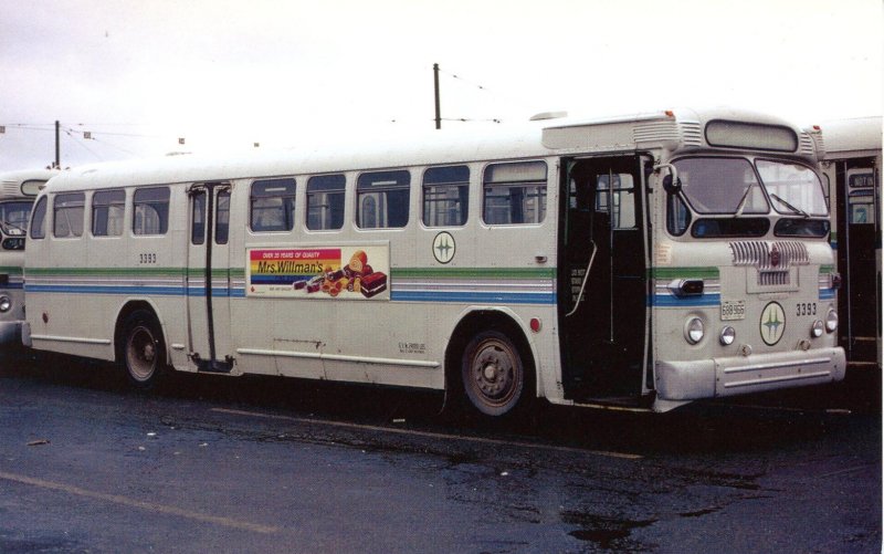 BCH-3393, British Columbia Hydro Transit Bus