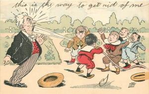 Artist impression Comic 1907 Man sprayed in face by hose by kids postcard 3505