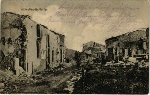 CPA Vigneulles-les-Hattonchatel - Rue - Strassenpartie - Ruines (1036940)