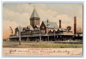 c1910 Scene at Union Depot Mendota Illinois IL Postcard Antique Posted