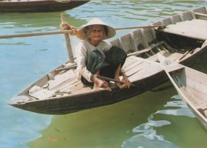 Waiting For Passengers Vietnam Canoe Rowing Boat Postcard