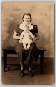 RPPC Lovely Mother With Baby Willard Portrait Real Photo Postcard K25