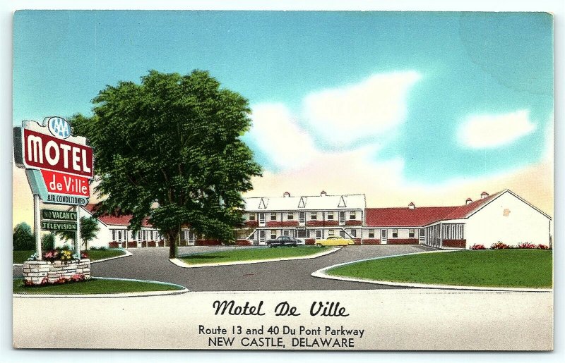 Postcard DE New Castle Motel De Ville Du Pont Parkway R14