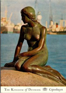 Denmark Copenhagen The Little Mermaid At Langelnie