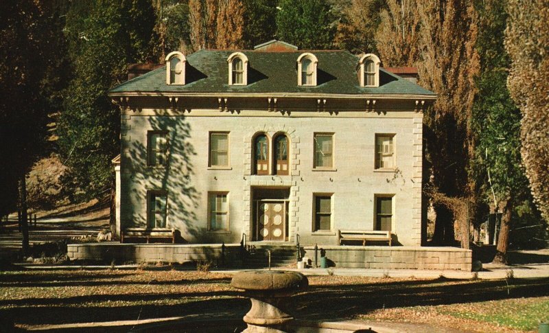 Vintage Postcard Sandy Bowers Mansion Dream Palace Reno & Carson City Nevada NV