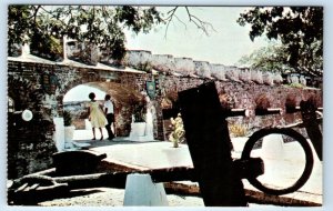 JAMAICA Fort Charles KINGSTON Postcard